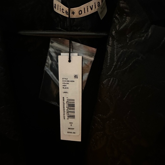 NWT Alice + Olivia by Stacy Bendet Macey Black Brocade Blazer Jacket Size 2 - Picture 3 of 4